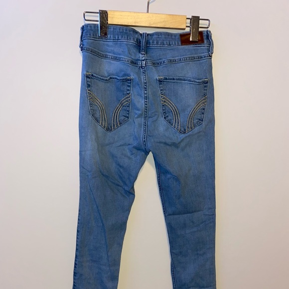 High rise jeans 👖 - Picture 3 of 3